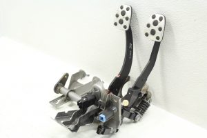 2008-2014 SUBARU WRX & STI BRAKE & CLUTCH PEDAL ASSEMBLY OEM