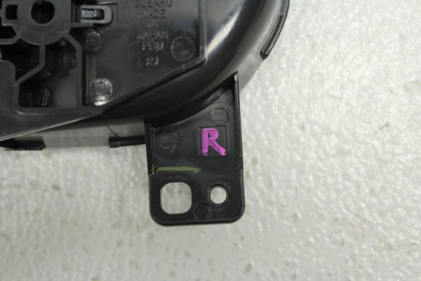 2011-2014 SUBARU WRX STI INTERIOR DOOR HANDLE RH PASSENGER SIDE - Image 4