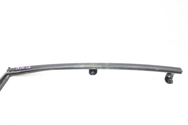 2015-2020 SUBARU WRX & STI REAR LH DRIVER SIDE DOOR WINDOW WEATHER STRIP EOM - Image 3