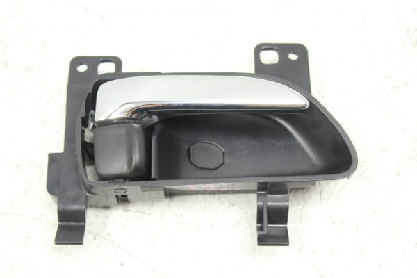 2015-2020 SUBARU WRX & STI RH INTERIOR DOOR HANDLE PASSENGER SIDE OEM - Image 2