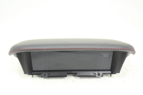 2018-2021 SUBARU WRX STI DASH MULTI FUNCTION DISPLAY MFD SCREEN *SMALL CUT ON LEATHER*