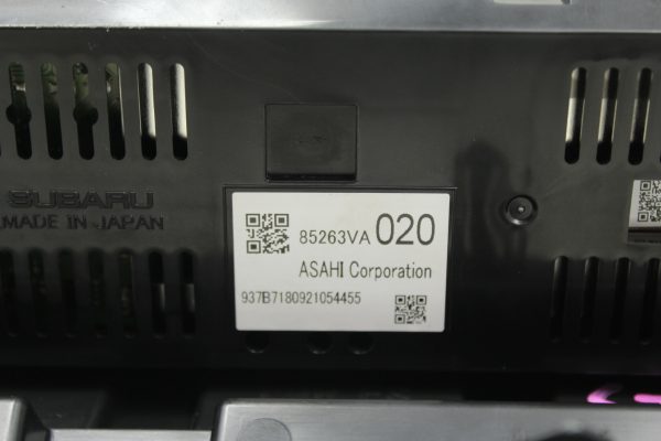 2018-2021 SUBARU WRX STI DASH MULTI FUNCTION DISPLAY MFD SCREEN *SMALL CUT ON LEATHER* - Image 10