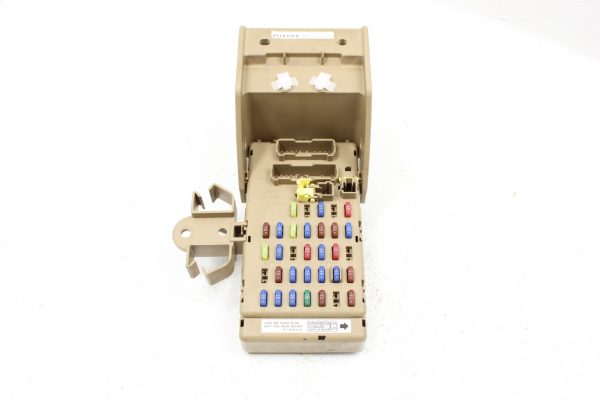 2008-2014 SUBARU WRX & STI INTERIOR DASH FUSE BOX JUNCTION 82201FG010 - Image 2