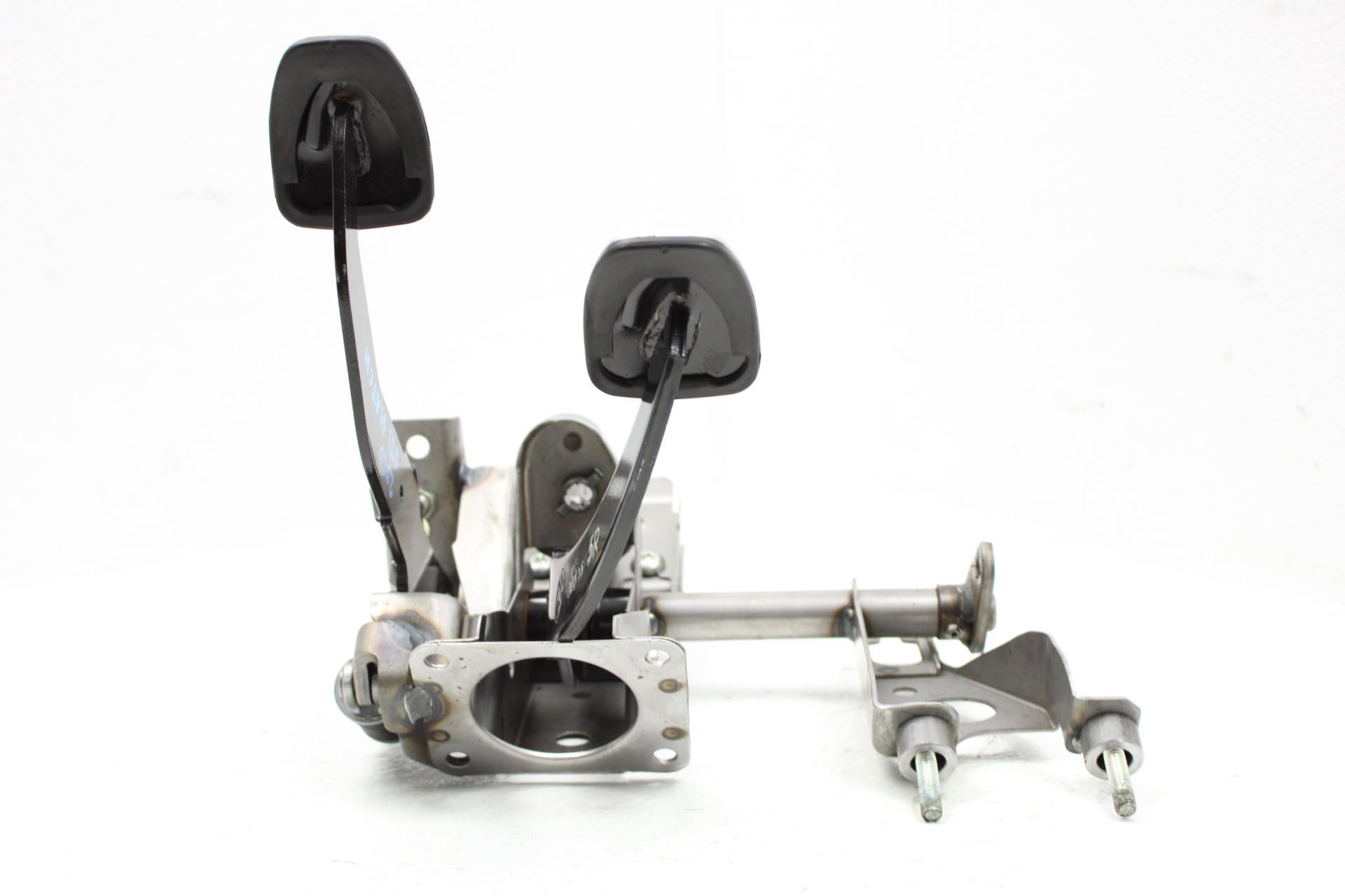 20082014 SUBARU WRX & STI BRAKE & CLUTCH PEDAL ASSEMBLY OEM