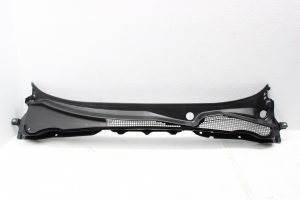 2008-2014 SUBARU WRX & STI WINDSHIELD WIPER COWL PANEL OEM 91411FG010