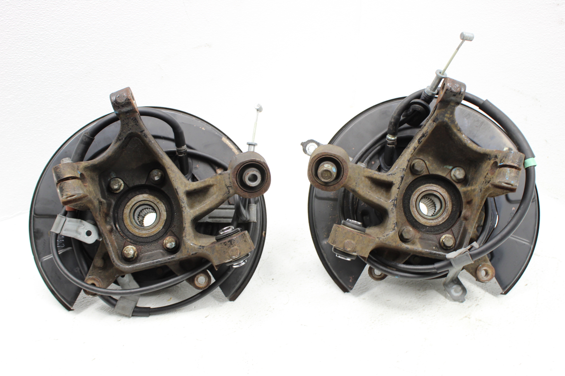 20082014 SUBARU WRX STI REAR HUBS KNUCKLES SPINDLES LH/RH 5X114 OEM