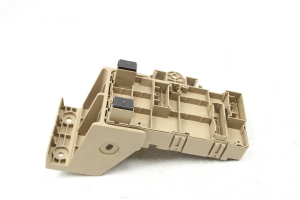 2008-2014 SUBARU WRX & STI INTERIOR DASH FUSE BOX JUNCTION 82201FG010 - Image 3
