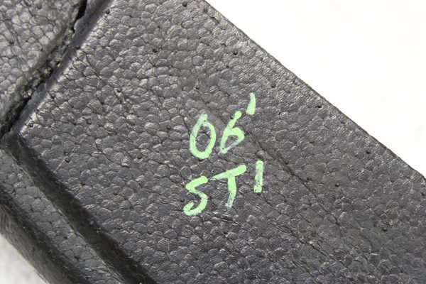 4-07 2004-2007 SUBARU WRX & STI REAR BUMPER REINFORCEMENT ABSORBED FOAM - Image 8