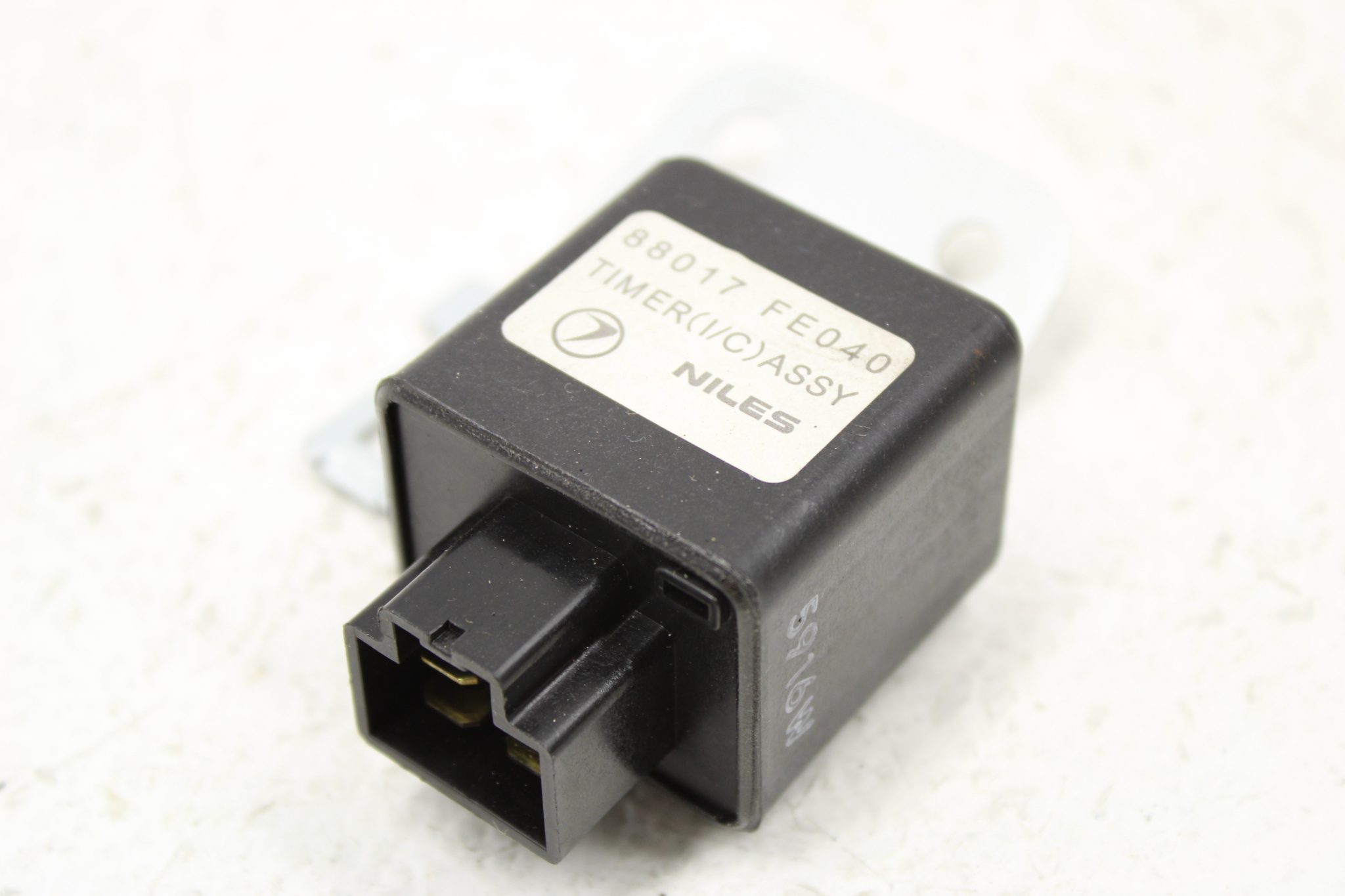 20042007 SUBARU WRX STI INTERCOOLER I/C SPRAYER TIMER OEM 88017FE040