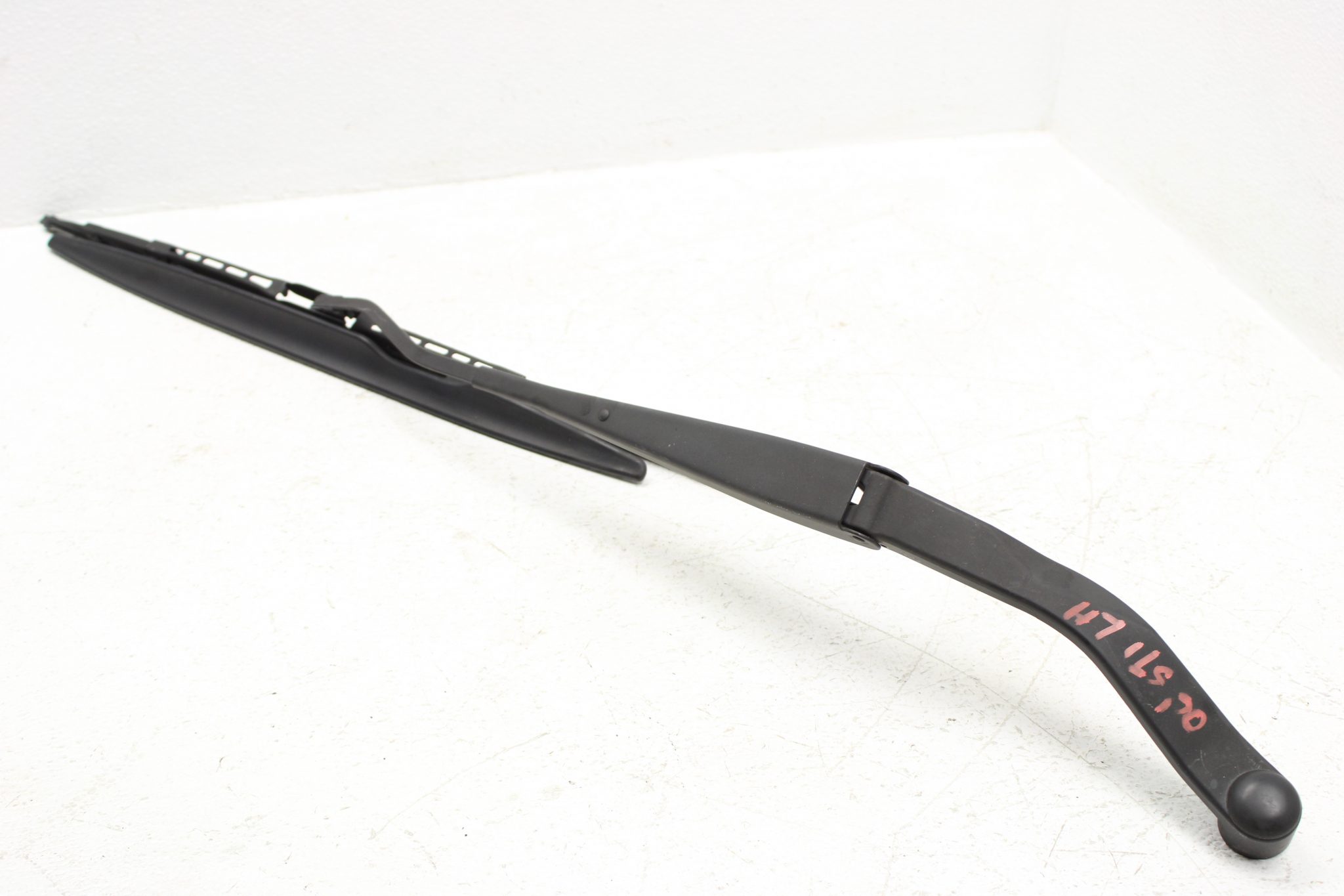 20022007 SUBARU IMPREZA WRX & STI WINDSHIELD WIPERS ARMS SET LH/RH