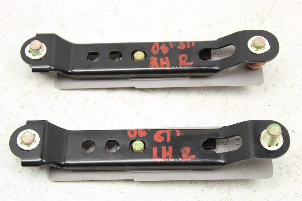 2002-2007 SUBARU WRX & STI SEAT BELT ADJUSTERS REAR LH/RH SET OEM - Image 4