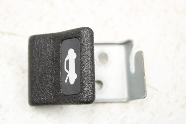 2002-2007 SUBARU IMPREZA WRX & STI HOOD LOCK LATCH RELEASE LEVER OEM