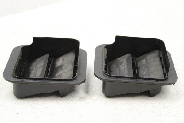 2002-2007 SUBARU IMPREZA WRX & STI REAR QUARTER PANEL AIR VENT SET LH/RH - Image 2