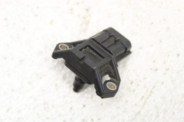 2005-2007 SUBARU WRX & STI MANIFOLD ABSOLUTE PRESSURE MAP SENSOR OEM 22627AA340 - Image 2