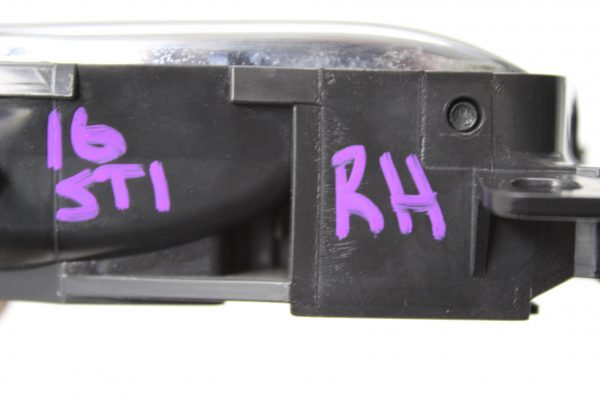 2015-2020 SUBARU WRX & STI RH INTERIOR DOOR HANDLE PASSENGER SIDE OEM - Image 4