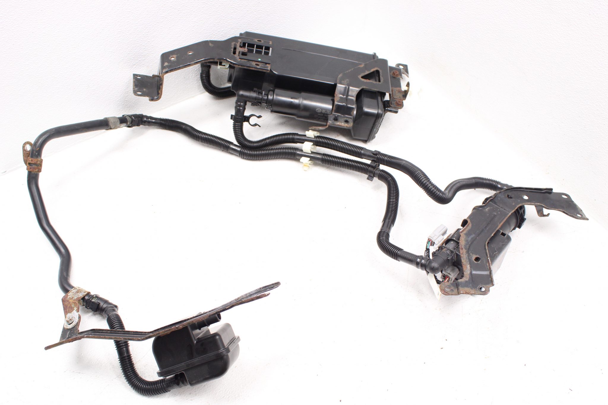 20152021 SUBARU WRX & STI EMISSION CHARCOAL CANISTER EVAP CANISTER & LINES OEM