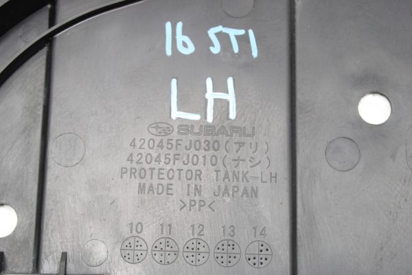 2015-2020 SUBARU WRX & STI FUEL TANK PROTECTOR COVER TRAY SET LH/RH OEM - Image 7