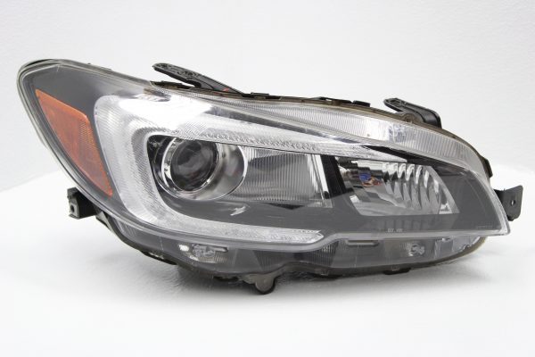 2015-2017 SUBARU WRX STI RH XENON HID HEADLIGHT PASSENGER SIDE OEM 84002VA041