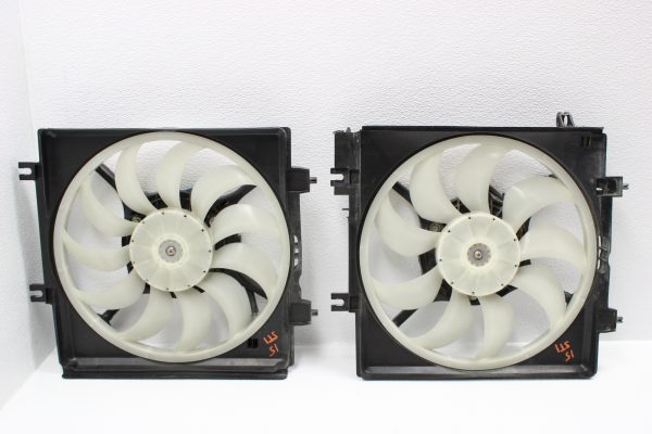 2015-2020 SUBARU WRX STI RADIATOR COOLING FANS MOTOR ASSEMBLY SET LH/RH OEM - Image 2
