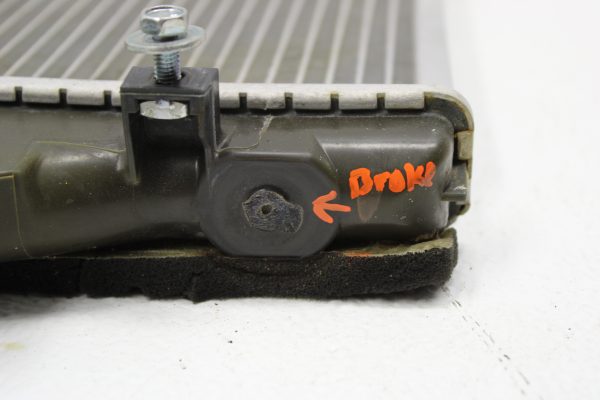 2015-2019 SUBARU WRX STI RADIATOR COOLING ASSEMBLY OEM 45119VA010 54K MILES - Image 6