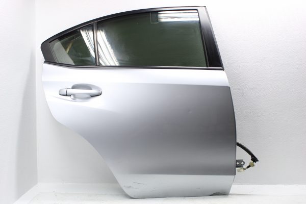 2015-2020 SUBARU WRX & STI REAR RH PASSENGER SIDE DOOR ASSEMBLY ISM SILVER