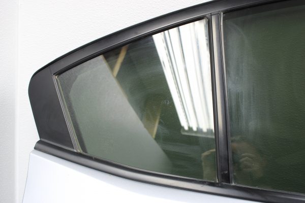 2015-2020 SUBARU WRX & STI REAR RH PASSENGER SIDE DOOR ASSEMBLY ISM SILVER - Image 4