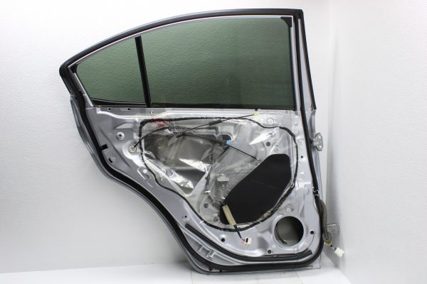2015-2020 SUBARU WRX & STI REAR LH DRIVER SIDE DOOR ASSEMBLY ISM SILVER OEM - Image 8