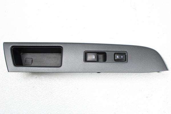 2015-2020 SUBARU WRX & STI FRONT RH PASSENGER SIDE WINDOW SWITCH PANEL OEM