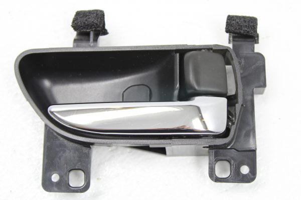 2015-2020 SUBARU WRX & STI RH INTERIOR DOOR HANDLE PASSENGER SIDE OEM