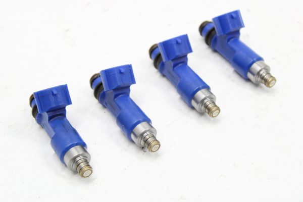 06-14 SUBARU WRX & 07-20 STI DENSO TOP FEED FUEL INJECTORS OEM 565CC 2K MILES - Image 2