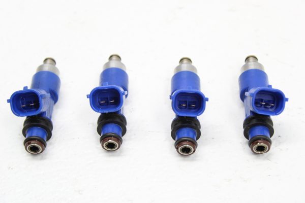 06-14 SUBARU WRX & 07-20 STI DENSO TOP FEED FUEL INJECTORS OEM 565CC 2K MILES - Image 4