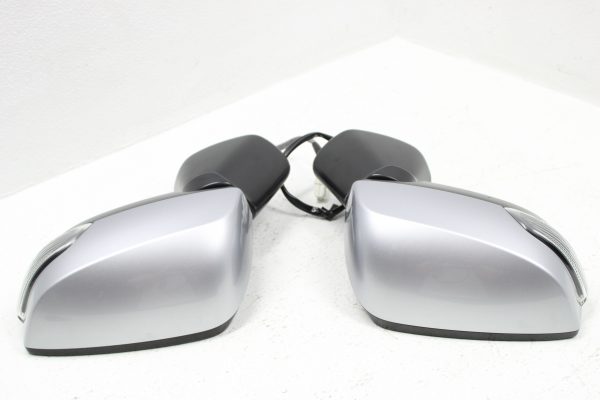 2015-2020 SUBARU WRX STI SIDE MIRRORS SET W/ TURN SIGNALS ICE SILVER METALLIC - Image 2