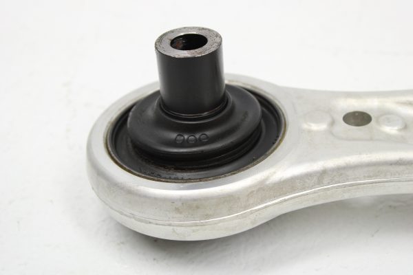 2015-2020 SUBARU WRX STI FRONT ALUMINUM LOWER CONTROL ARM RH PASSENGER SIDE OEM - Image 4
