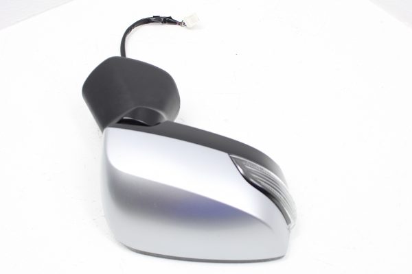 2015-2020 SUBARU WRX STI RH PASSENGER SIDE VIEW MIRROR W/ TURN SIGNAL ISM SILVER - Image 3