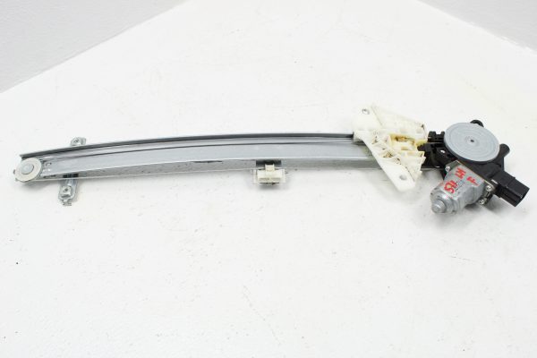 2015-2017 SUBARU WRX STI LH FRONT WINDOW REGULATOR MOTOR DRIVER SIDE OEM - Image 2