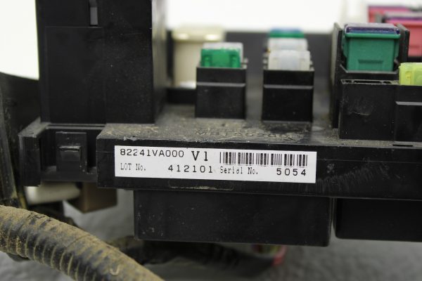 2015-2020 SUBARU WRX STI ALTERNATOR WIRING HARNESS & ENGINE FUSE BOX OEM - Image 7