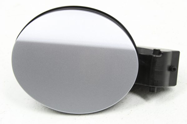 2015-2020 SUBARU WRX & STI FUEL GAS CAP LID COVER ASSEMBLY ICE SILVER METALLIC OEM