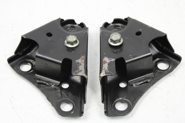 2015-2020 SUBARU WRX & STI FRONT CONTROL ARM MOUNTING PLATE SET LH/RH OEM - Image 2
