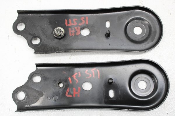 2015-2021 SUBARU WRX & STI REAR SUBFRAME SUPPORT MOUNT BRACKET SET LH/RH OEM - Image 5
