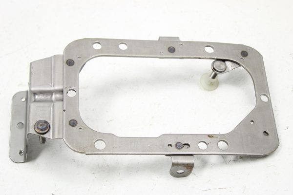 2015-2020 SUBARU WRX & STI STI SHIFTER TRIM MOUNT BEZEL PLATE BRACKET OEM - Image 4