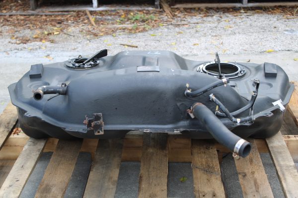 2011-2014 SUBARU IMPREZA WRX & STI FUEL CELL GAS TANK ASSEMBLY OEM - Image 3