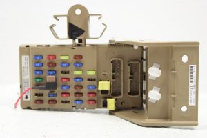 2008-2014 SUBARU WRX & STI INTERIOR DASH FUSE BOX JUNCTION 82201FG010