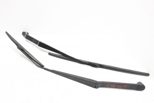 2008-2014 SUBARU WRX STI FRONT WIPER BLADES WINDSHIELD WIPER ARMS PAIR/SET OEM