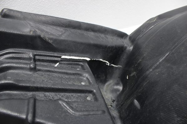 2011-2014 SUBARU WRX STI FRONT LH DRIVER SIDE FENDER LINER MUD GUARD - Image 5