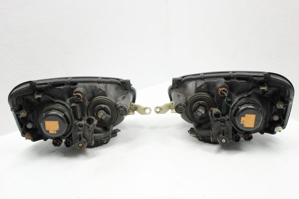 2004-2005 SUBARU WRX STI XENON HID HEADLIGHTS SET LH/RH OEM - Image 2