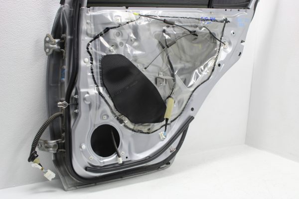2015-2020 SUBARU WRX & STI REAR RH PASSENGER SIDE DOOR ASSEMBLY ISM SILVER - Image 11