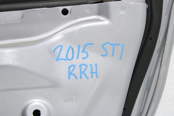 2015-2020 SUBARU WRX & STI REAR RH PASSENGER SIDE DOOR ASSEMBLY ISM SILVER - Image 12