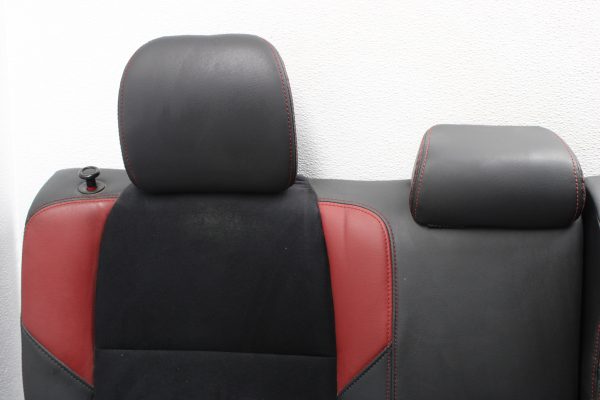 2015-2020 SUBARU WRX STI REAR SEATS UPPER & LOWER ALCANTARA/LEATHER BLACK & RED - Image 4