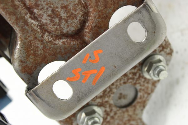 2015-2020 SUBARU WRX & STI BRAKE & CLUTCH PEDAL ASSEMBLY OEM - Image 7