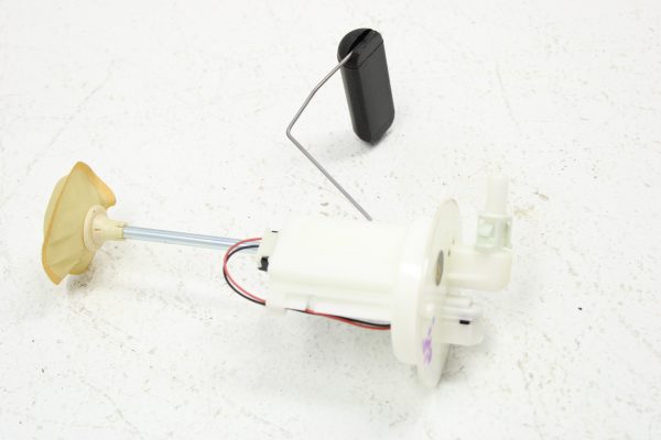 2015-2021 SUBARU WRX STI FUEL PUMP LEVELER METER SENDING UNIT OEM - Image 3